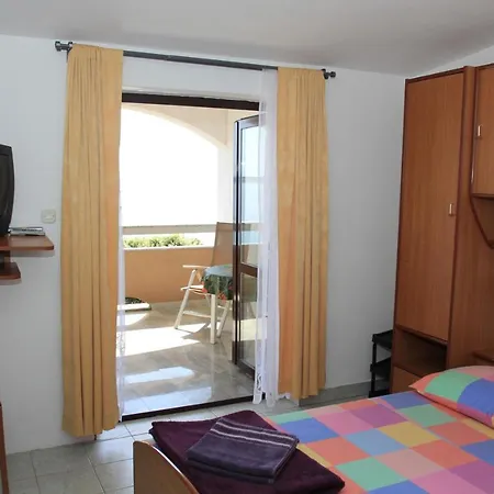Daire By The Sea Mandre, Pag - 8655