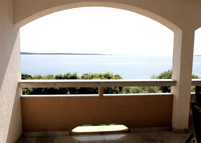 Apartament By The Sea Mandre, Pag - 8655 Kolan