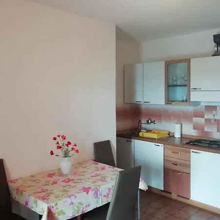 By The Sea Mandre, Pag - 8655 *