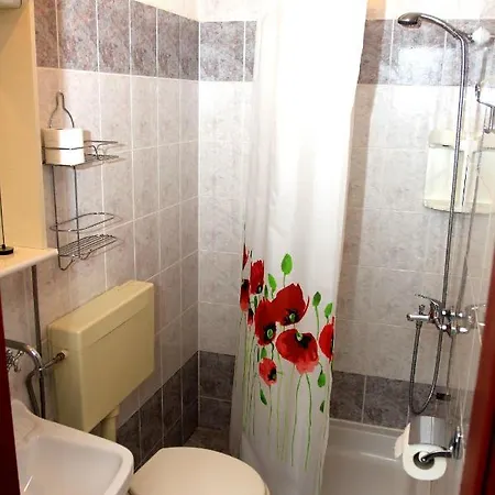 Apartamento By The Sea Mandre, Pag - 8655 *